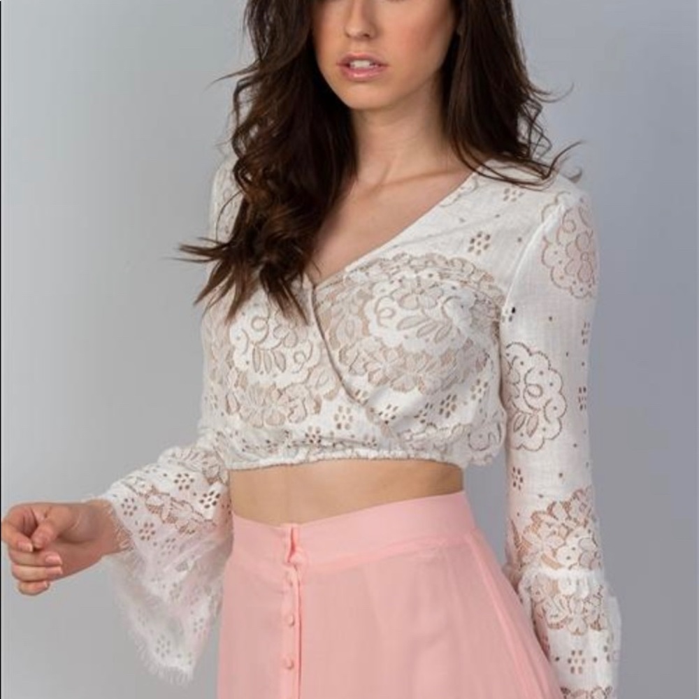 Boho Lace Bell Sleeve Crop Top